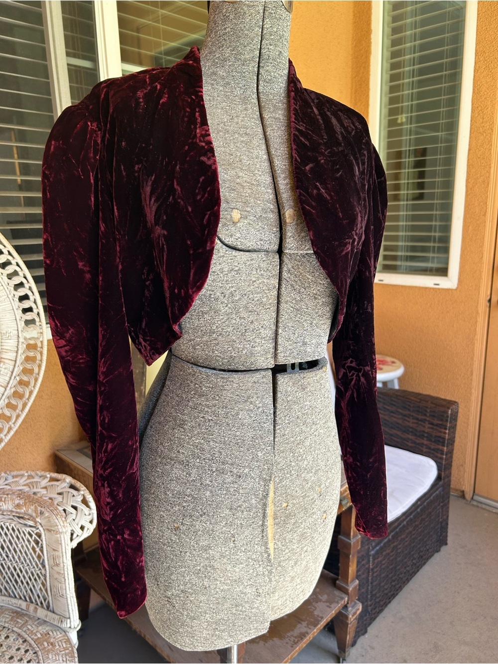 Niki Originals Black Velvet Open Front Long Sleeve Blazer Jacket Women's Medium